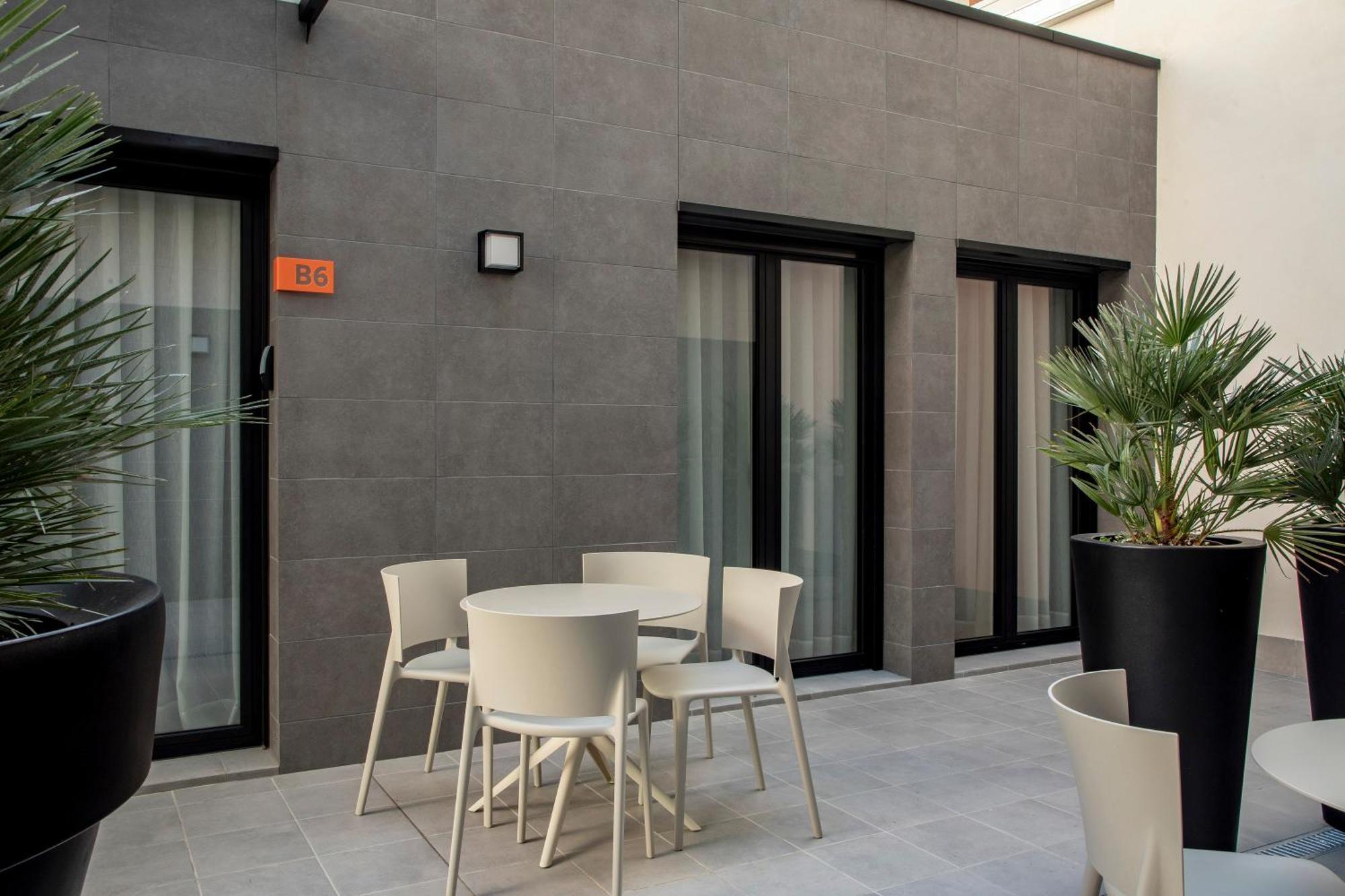Europa Apartments Л'Успіталет-да-Любрагат Екстер'єр фото